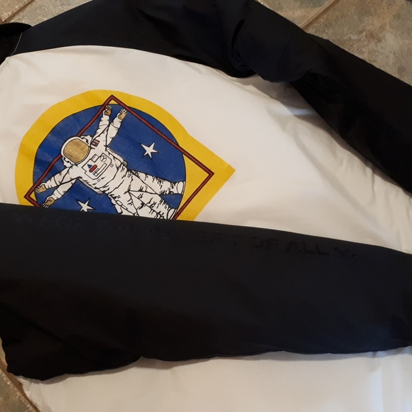 Vans X NASA Torrey Space Voyageur Padded MTE Jacket Size M - Picture 5 of 7